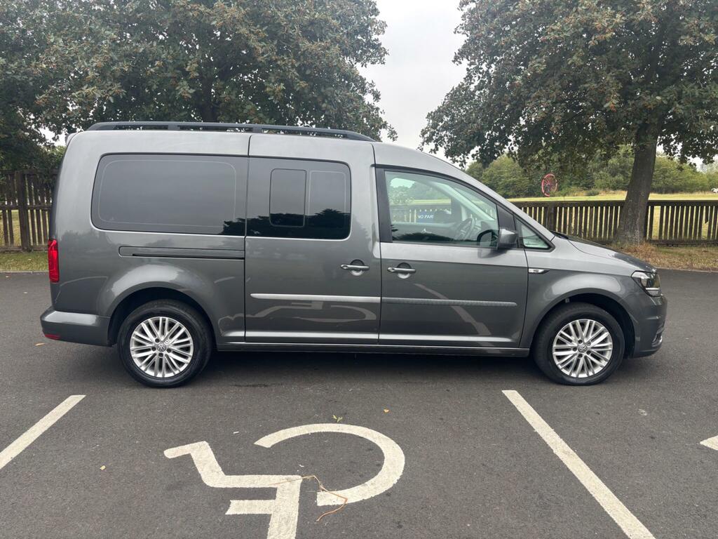Volkswagen Caddy Maxi Life 2L Null Silver #8