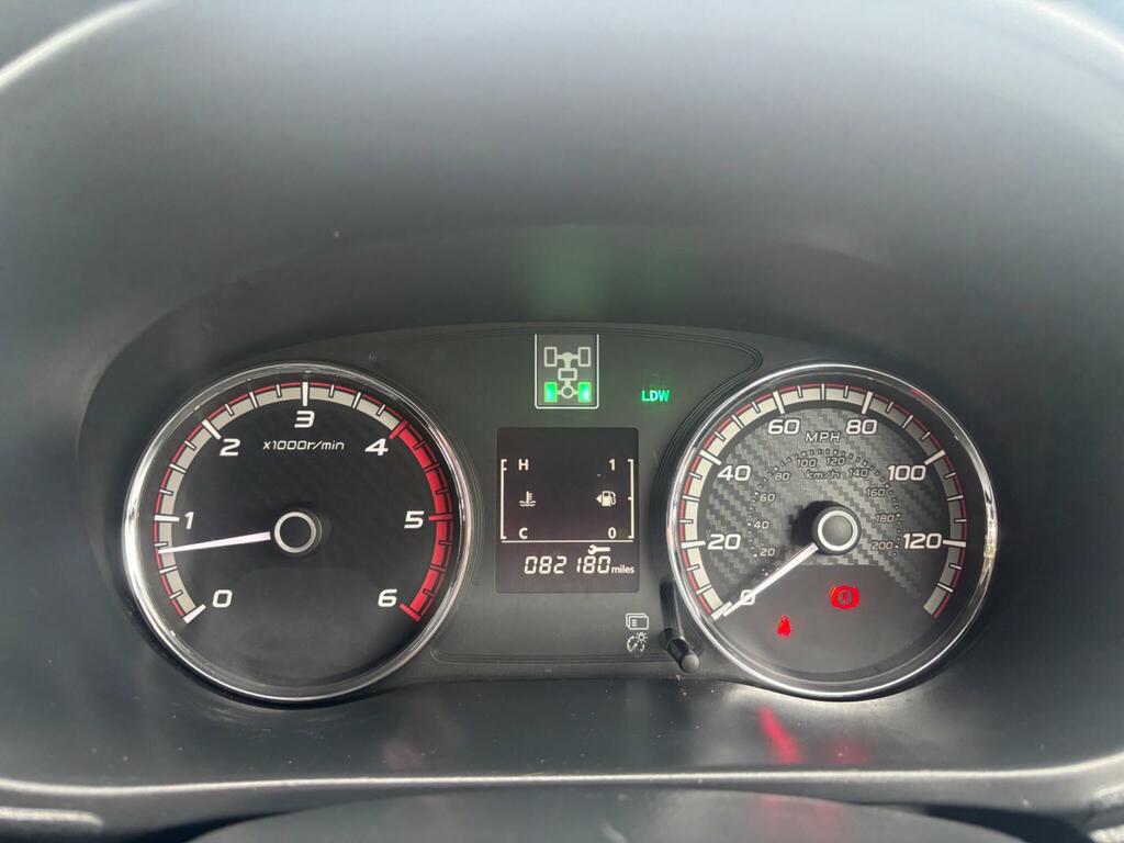 Mitsubishi L200  Grey #16