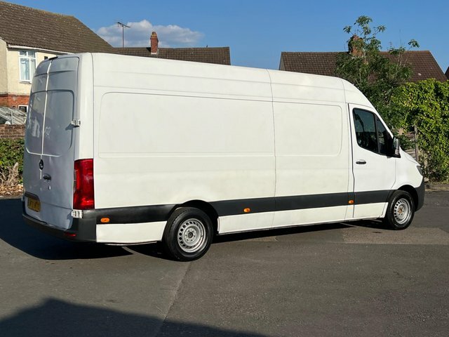 Mercedes-Benz Sprinter Panel Van White #14