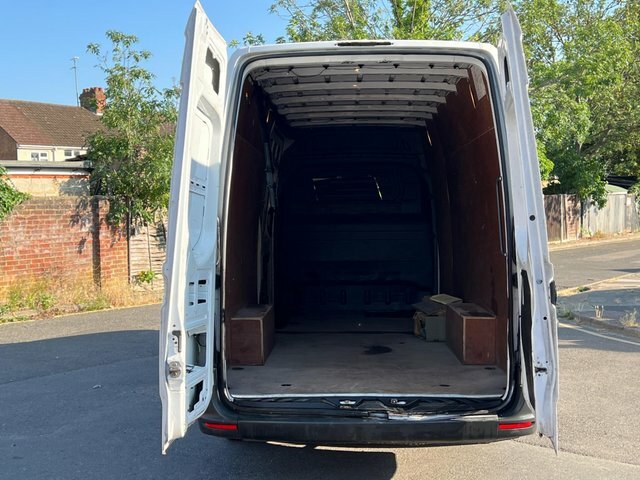 Mercedes-Benz Sprinter Panel Van White #36