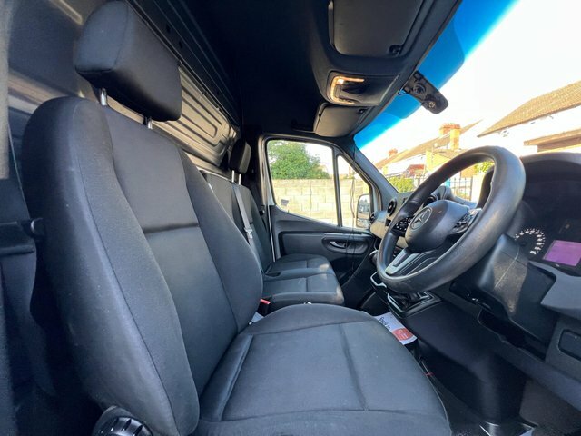 Mercedes-Benz Sprinter 2021 2.0 315 Cdi Progressive Rwd L3 H2 Euro 6 Ss White #4