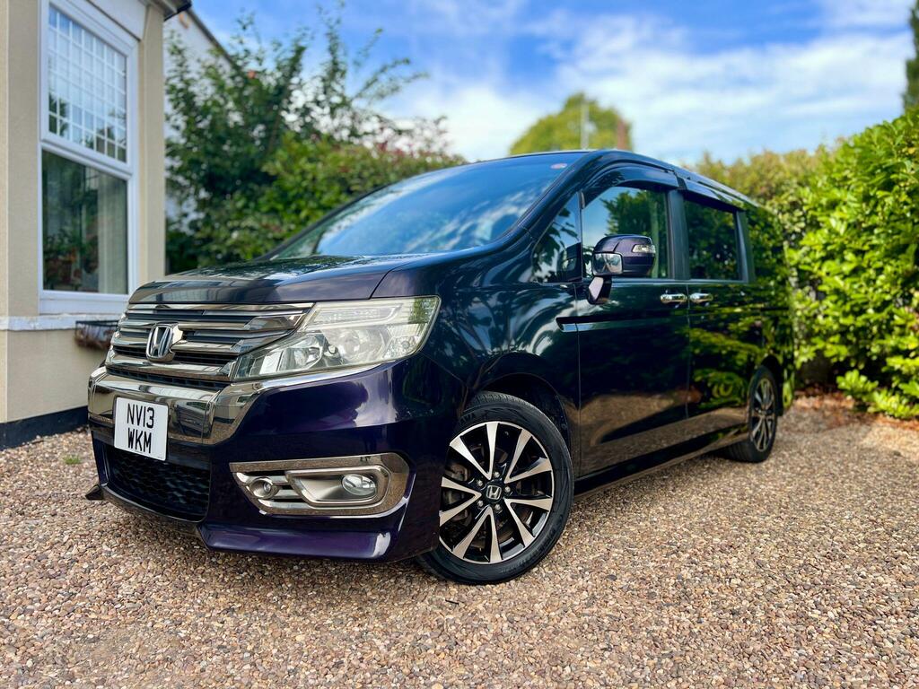 Honda StepWagon 2.0 Spada Z Cool Spirit 8Seater Purple #4
