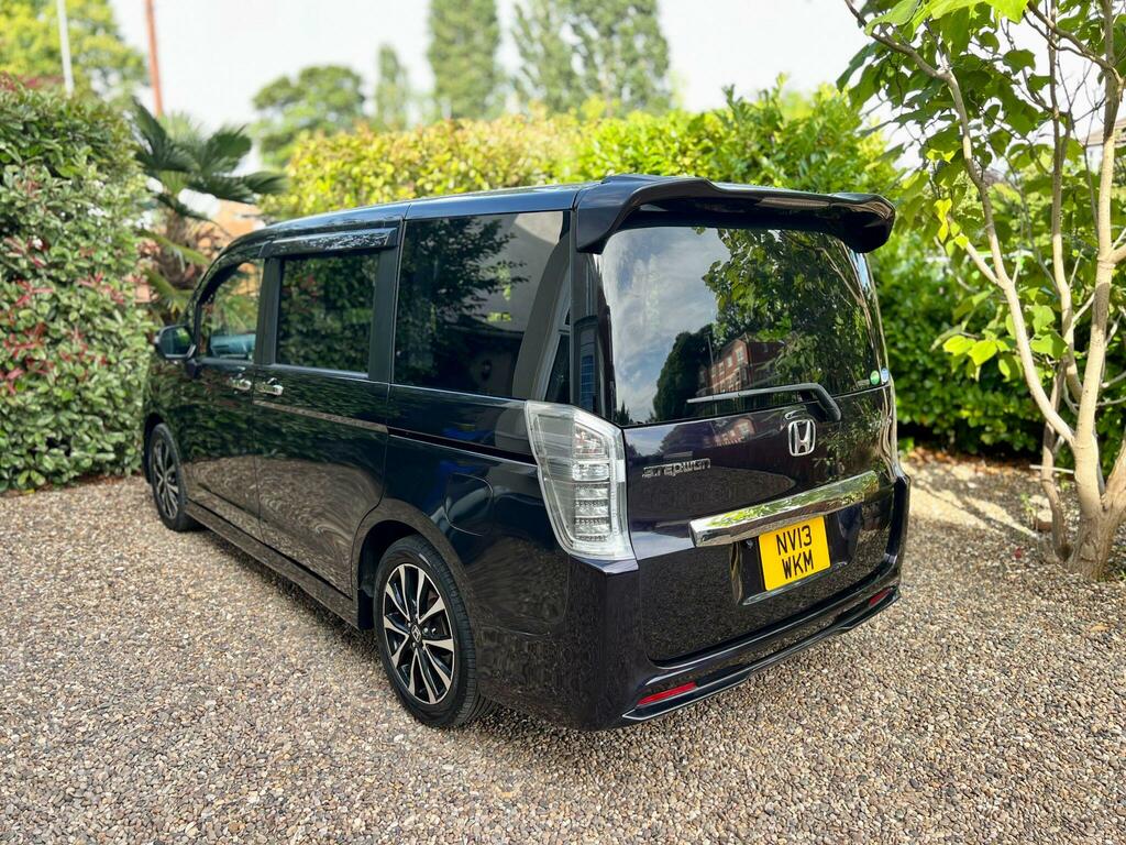 Honda StepWagon 2.0 Spada Z Cool Spirit 8Seater Purple #5