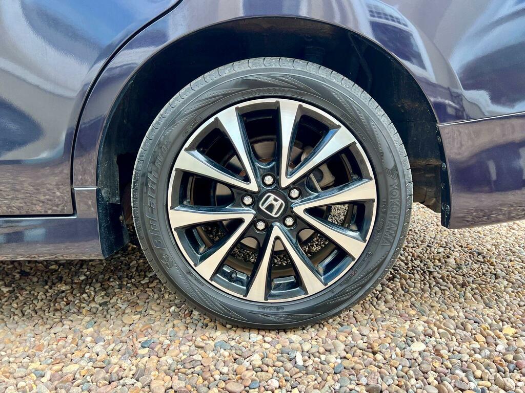 Honda StepWagon Spada 2.0 #32