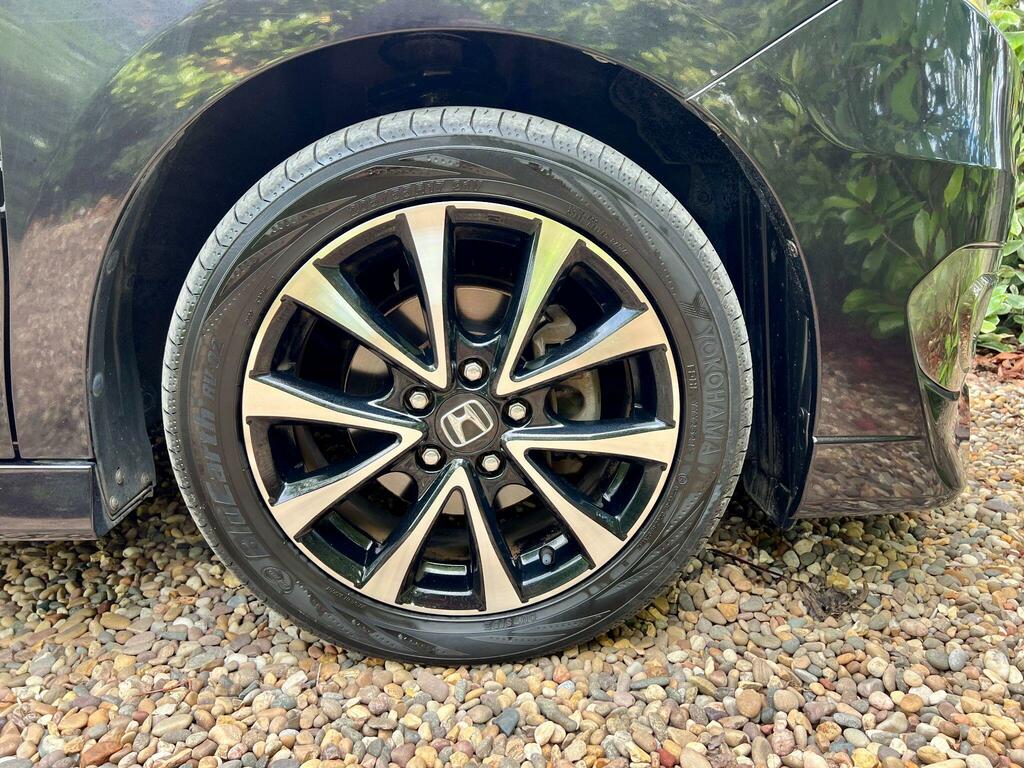 Honda StepWagon Spada 2.0 #30