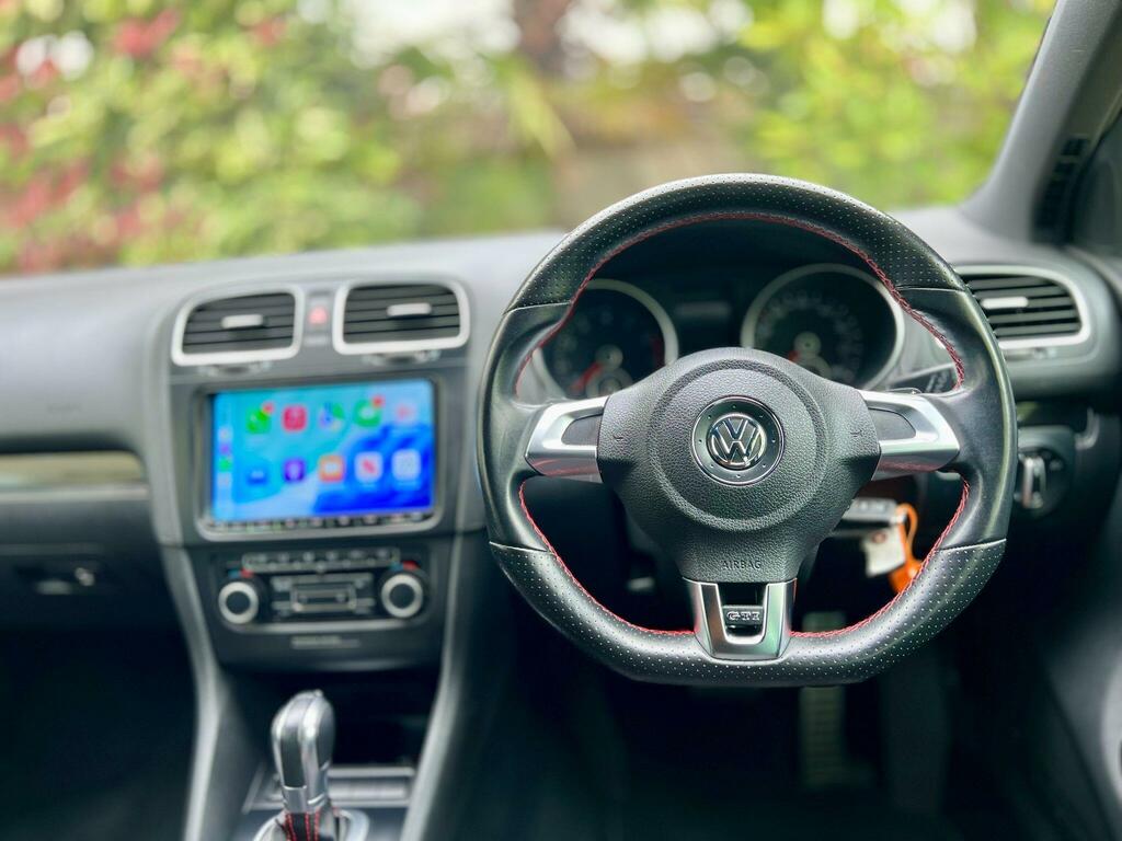 Volkswagen Golf 1.6 Tdi Se Euro 5 Red #23