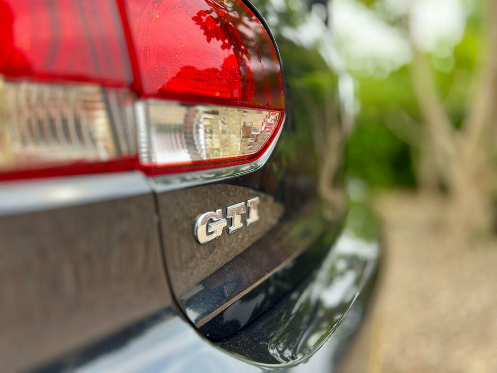 Volkswagen Golf 1.6 Tdi Se Euro 5 Red #19