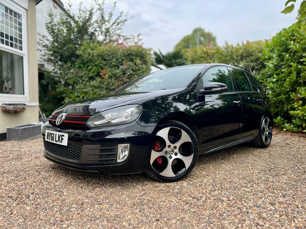Volkswagen Golf 1.6 Tdi Se Euro 5 Red #4