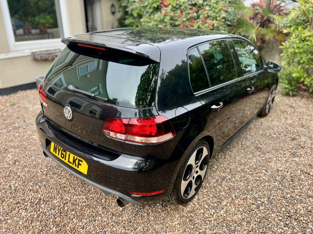 Volkswagen Golf 1.6 Tdi Se Euro 5 Red #10