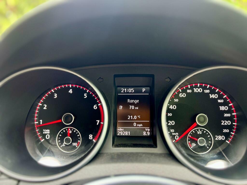 Volkswagen Golf 1.6 Tdi Se Euro 5 Red #26