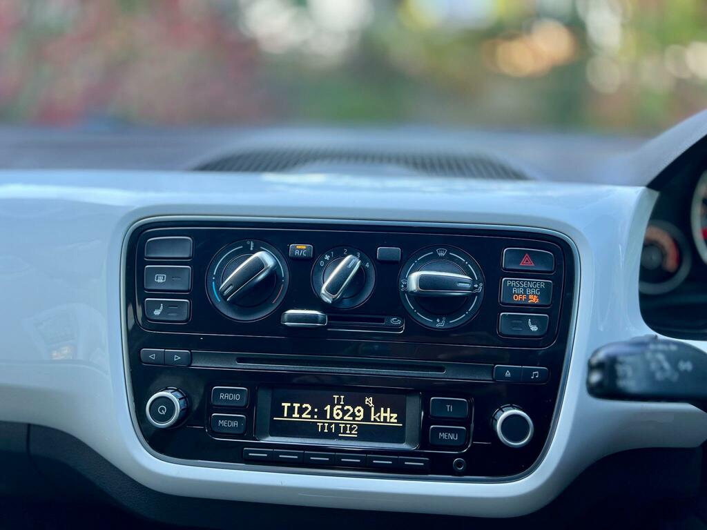 Volkswagen Up High Up Black #16
