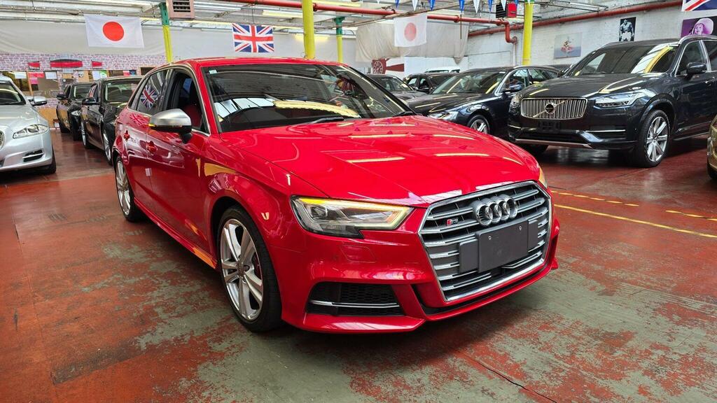Audi S3 Hatchback 2.0 Tfsi Sportback S Tronic Quattro Euro Red