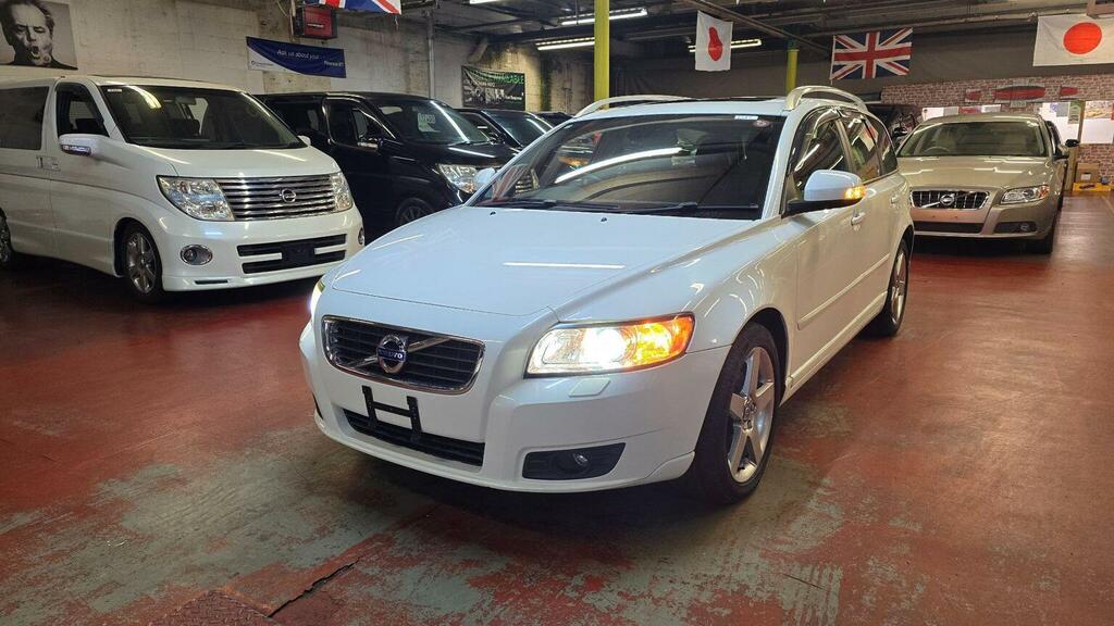 Volvo V50 Estate Se Ulez Free Low Mileage 201262 White