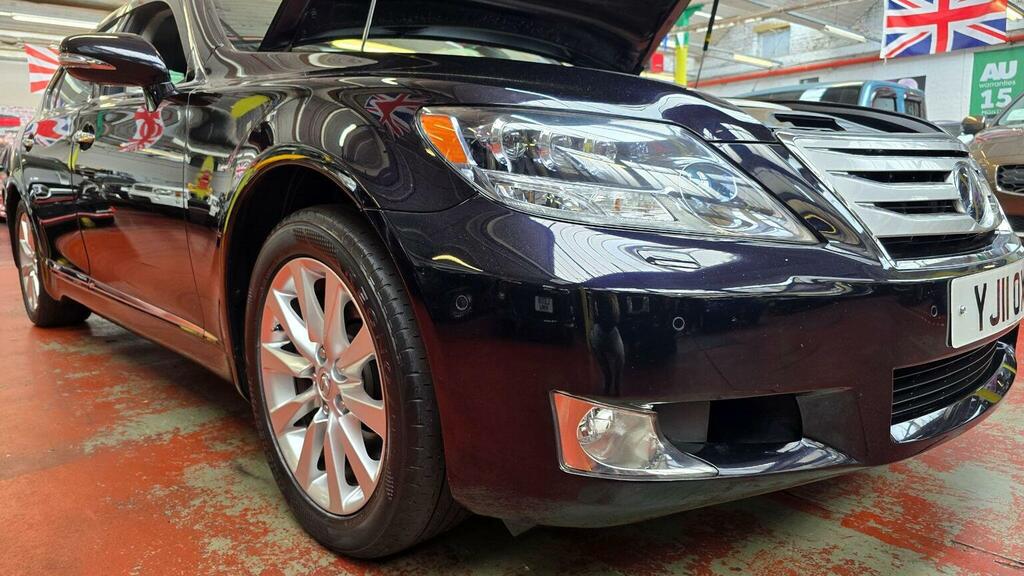 Lexus LS 600H L Rsr Black #36