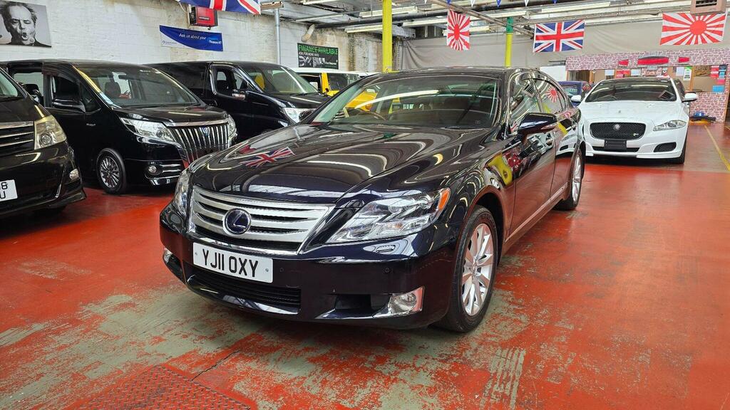 Lexus LS 600H L Rsr Black #32