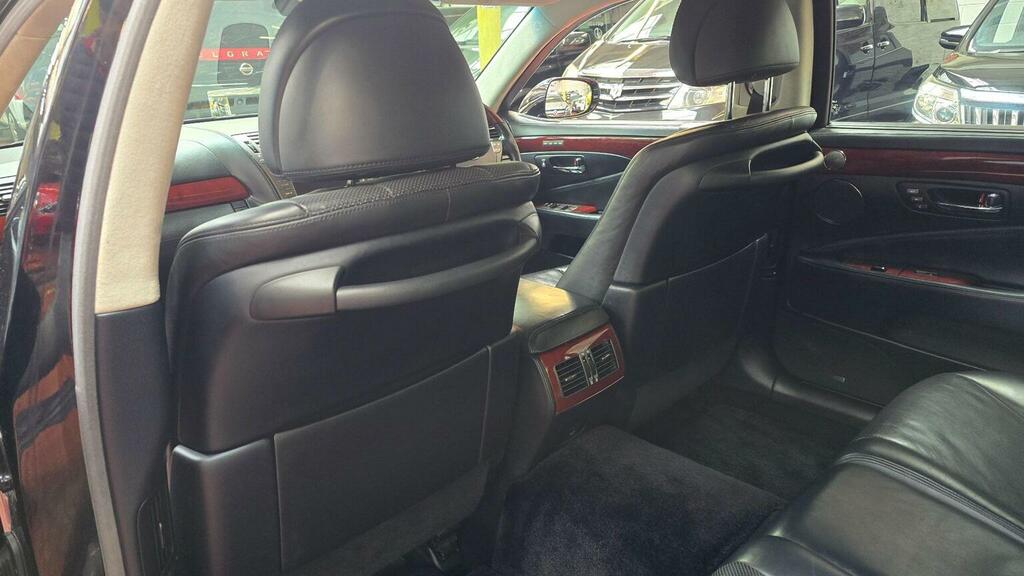 Lexus LS 600H L Rsr Black #24