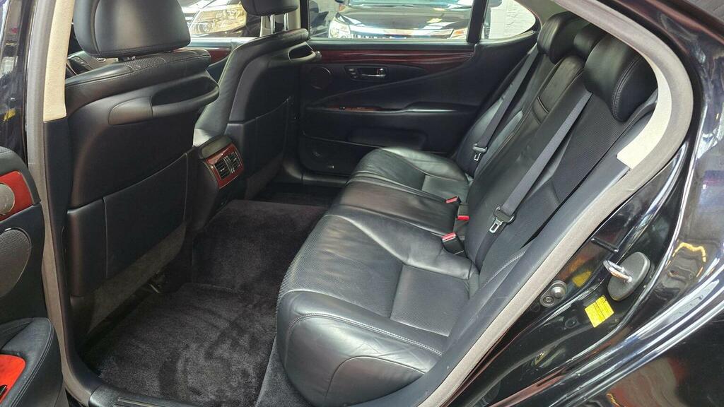 Lexus LS 600H L Rsr Black #22