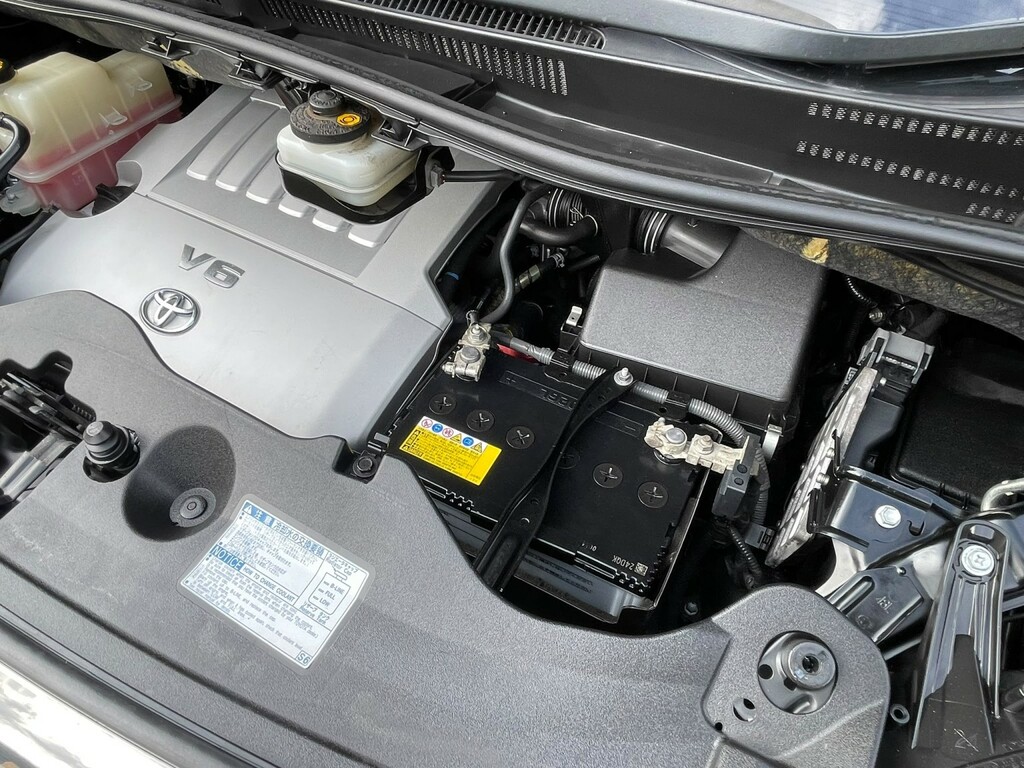 Toyota Vellfire #48