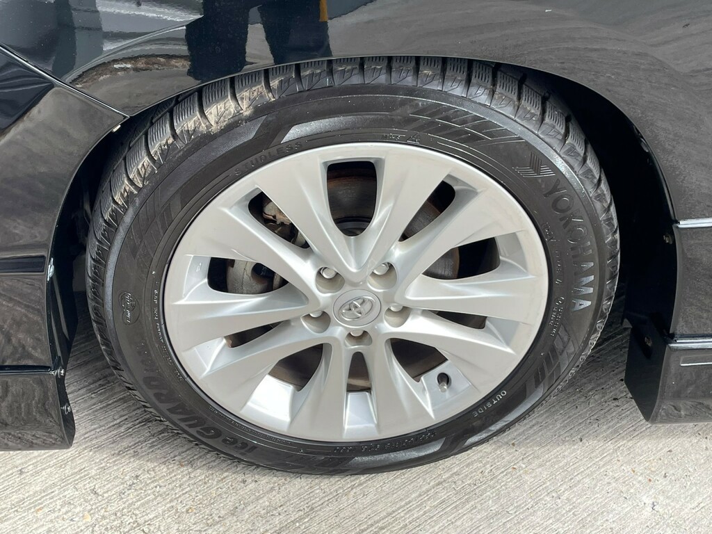 Toyota Vellfire #41