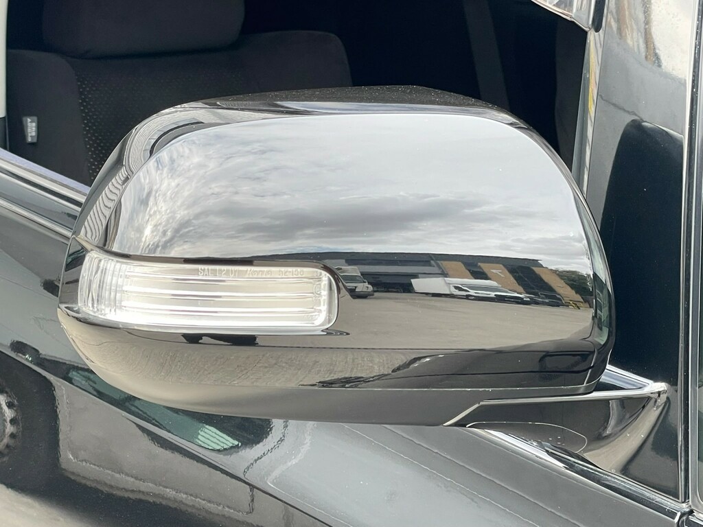 Toyota Vellfire #10
