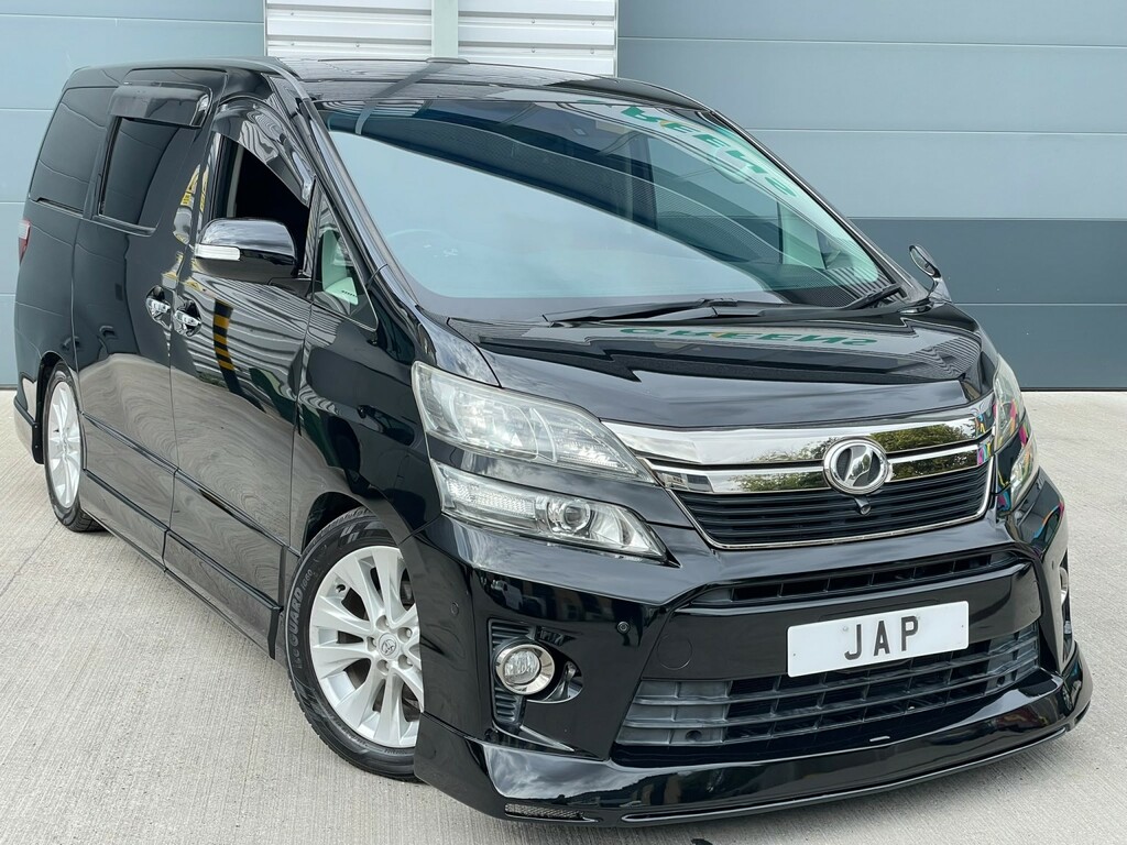 Toyota Vellfire 3.5 V6 Superb Sought After High Spec Black #2