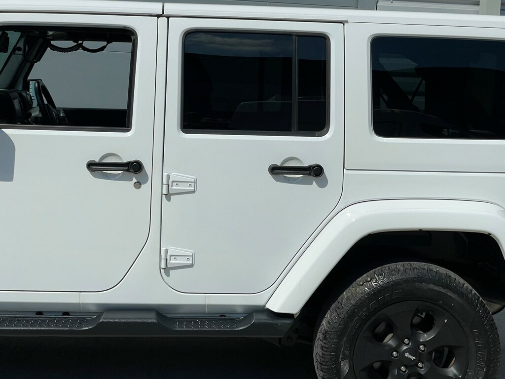 Jeep Wrangler Suv  #31