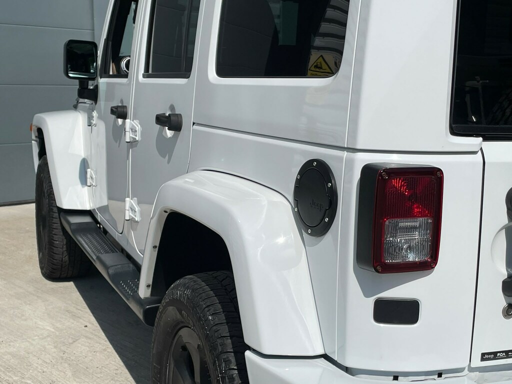 Jeep Wrangler Suv  #18