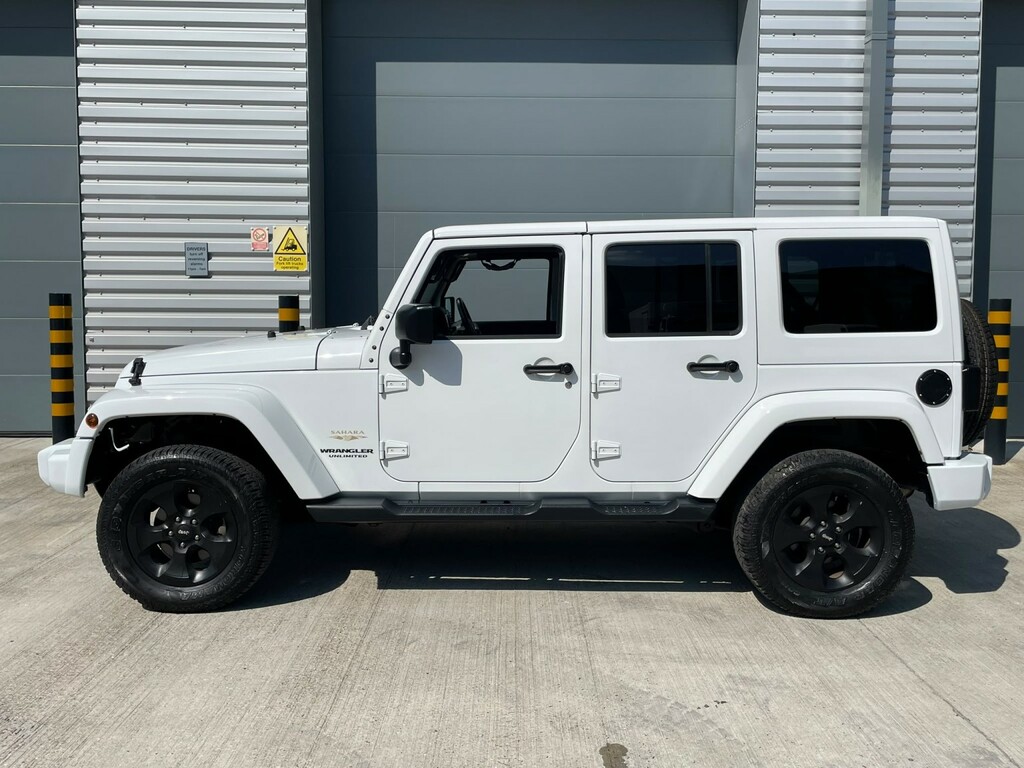 Jeep Wrangler Suv  #24