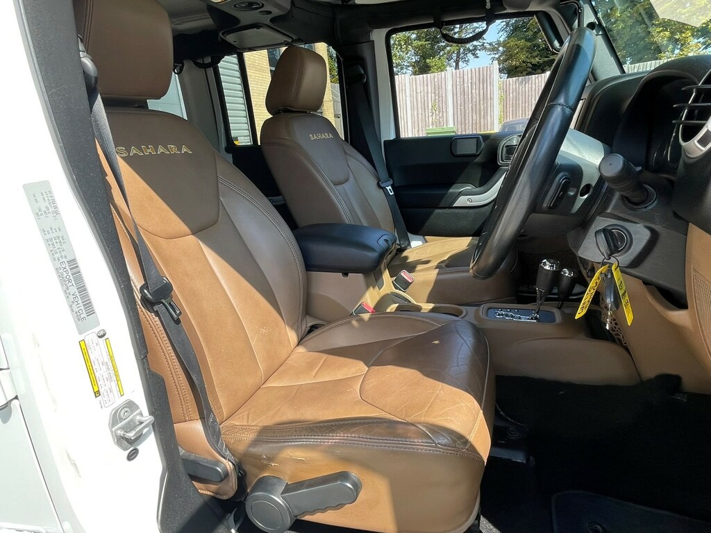 Jeep Wrangler Suv  #40