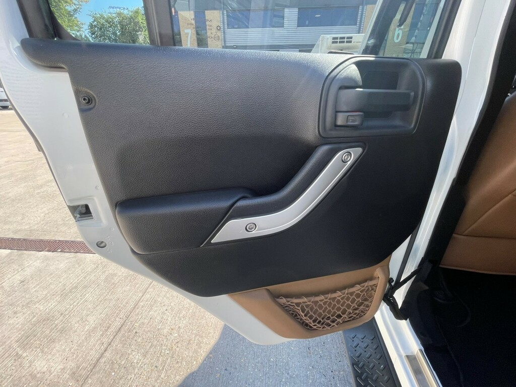 Jeep Wrangler Suv  #52