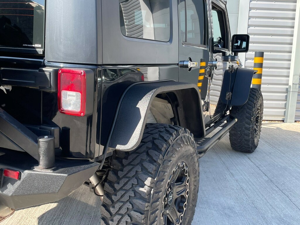 Jeep Wrangler Crd Sahara Red #20
