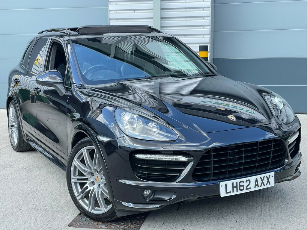 Porsche Cayenne 4.8 Gts Black