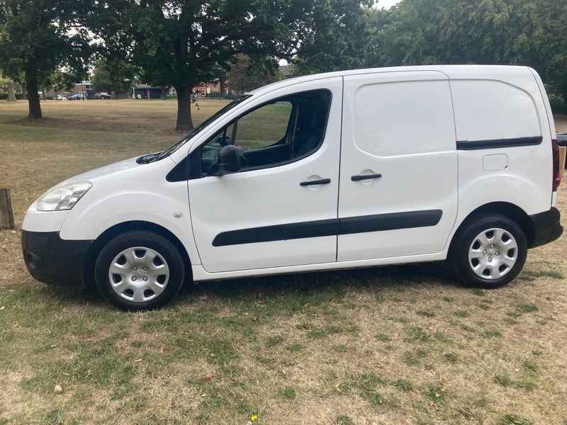 Peugeot Partner Panel Van White #25