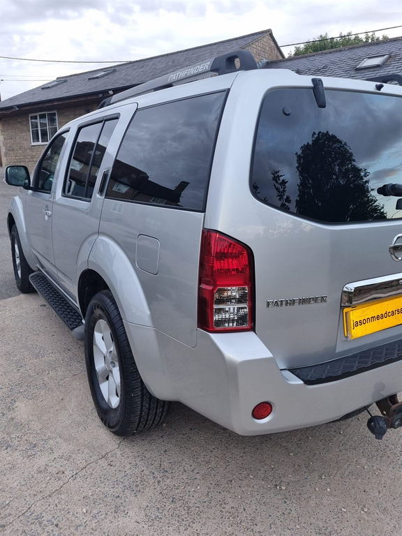 Nissan Pathfinder 2.5 Dci Tekna BT59HRE  #4