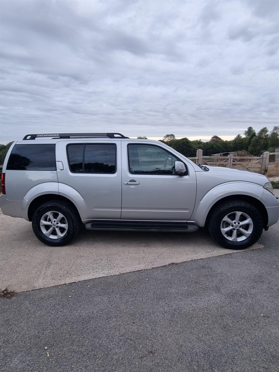 Nissan Pathfinder 2.5 Dci Tekna BT59HRE  #2