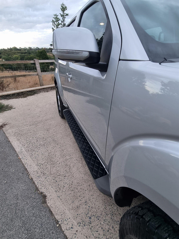 Nissan Pathfinder Acenta Black #10