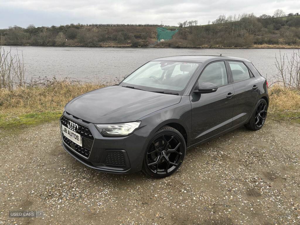 Audi A1 25 Tfsi Sport PF23JJY Grey #3