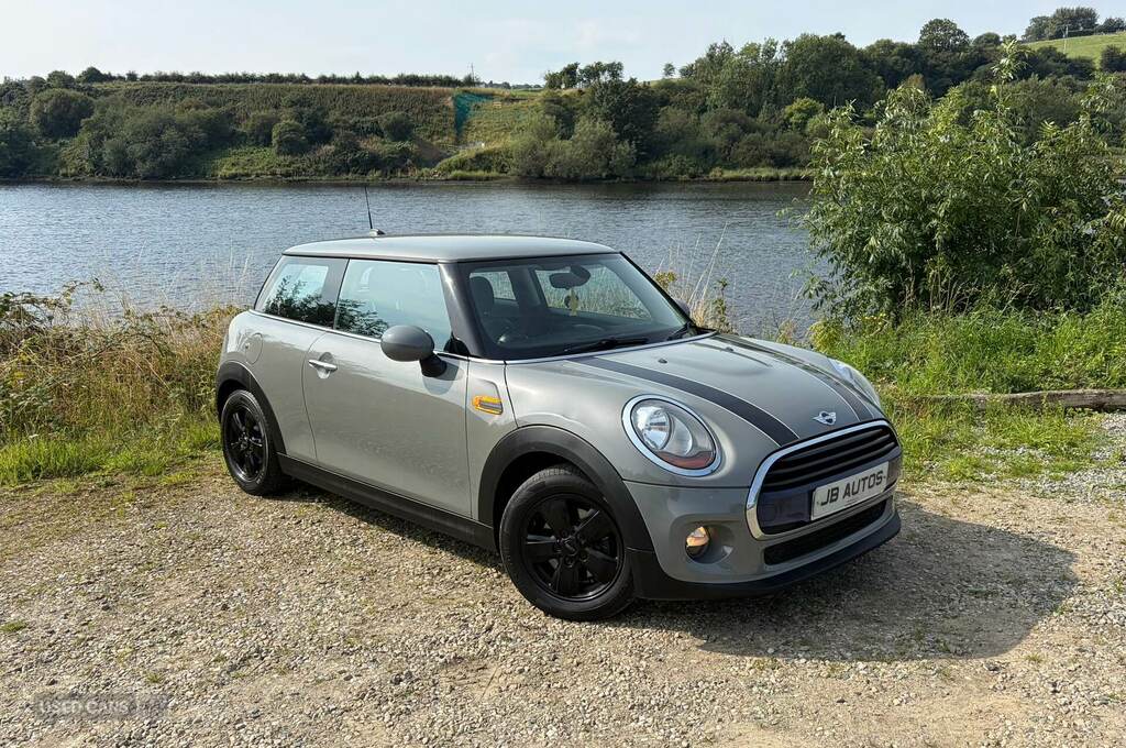 Mini Hatch 1.5 Cooper NK17MOA Grey