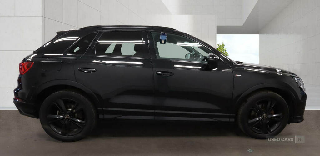 Audi Q3 35 Tdi S Line S Tronic Black #5