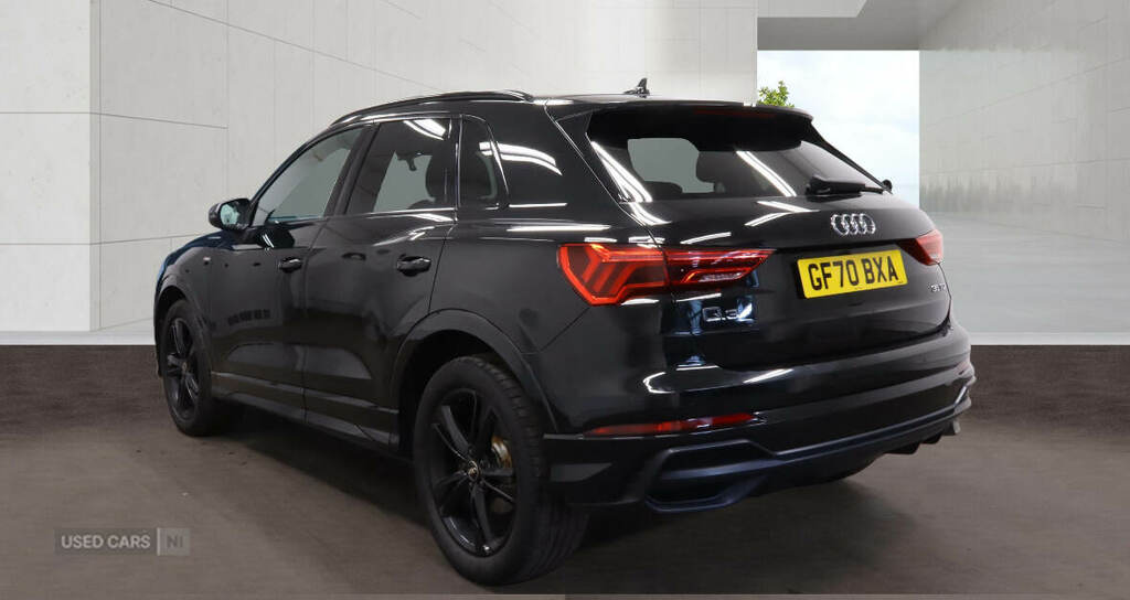 Audi Q3 35 Tdi S Line S Tronic Black #3