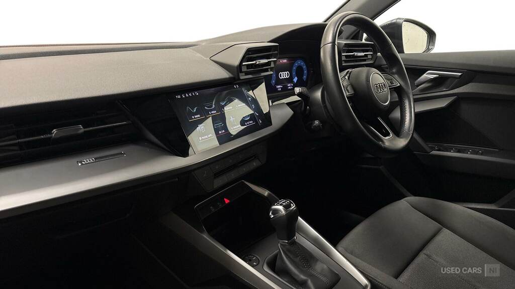 Audi A3 30 Tfsi Technik ND22JRO Grey #2