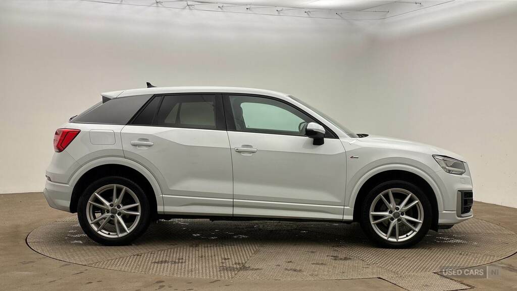 Audi Q2 30 Tdi S Line S Tronic White #4