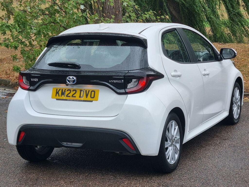 Toyota Yaris Hatchback #7