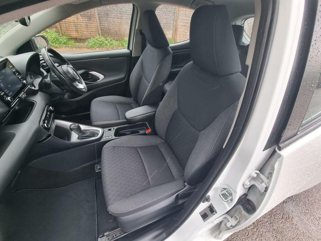 Toyota Yaris Hatchback #29