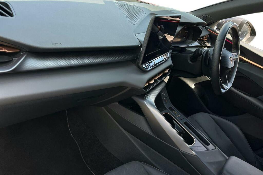 Cupra Terramar 1.5 Etsi V2 Suv Hybrid Dsg KW25ZXY Black #2
