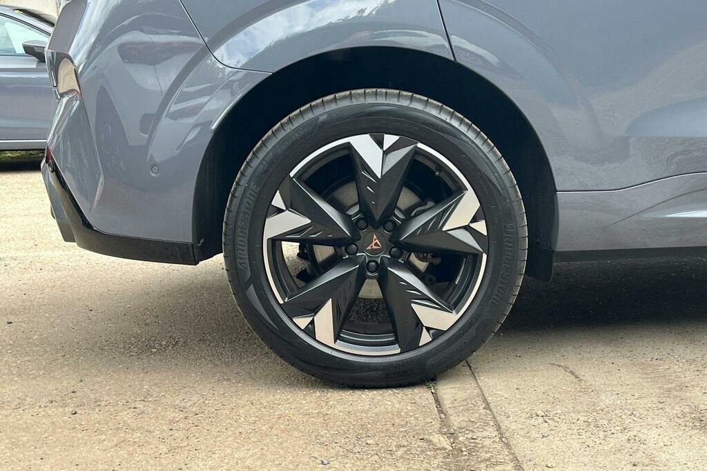 Cupra Terramar 1.5 Ehybrid 25.8Kwh V2 Suv Plug In Hybr KM25RMZ Grey #5