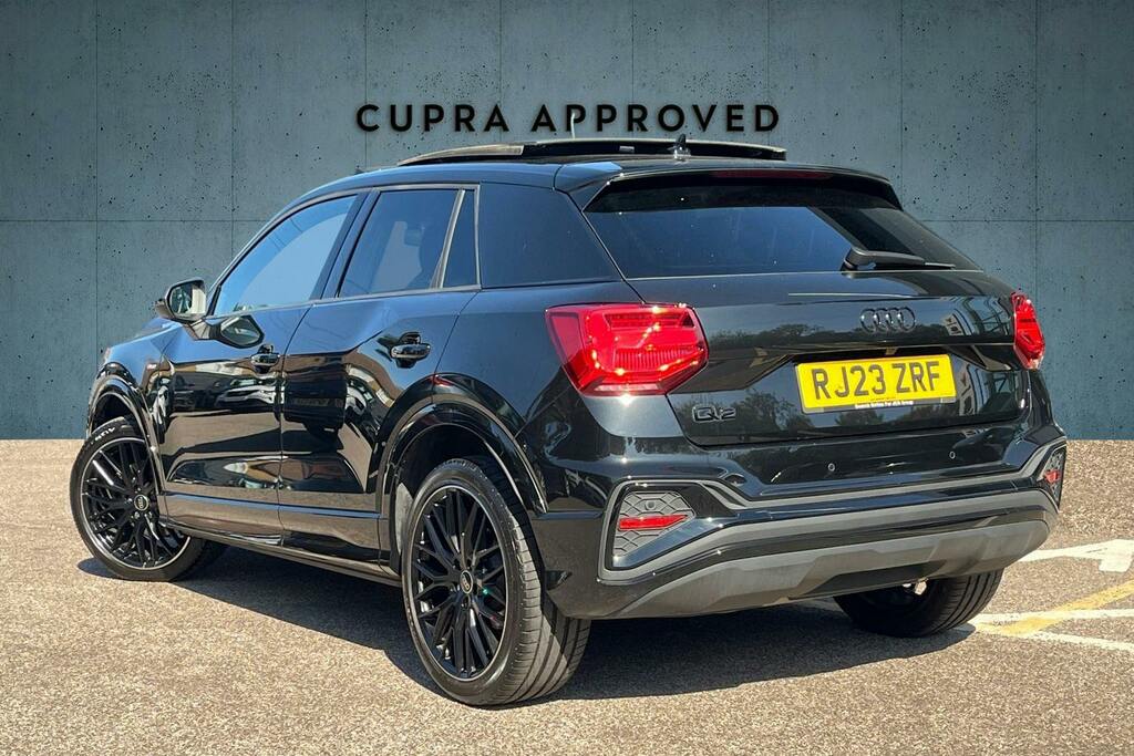 Audi Q2 1.5 Tfsi Cod 35 Black Edition Suv Manua RJ23ZRF Black #3