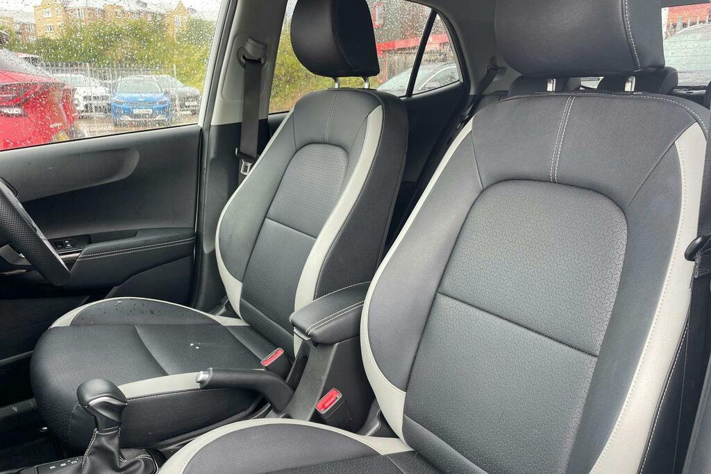 Kia Picanto 1.2 Amt Gt-line S Black #44