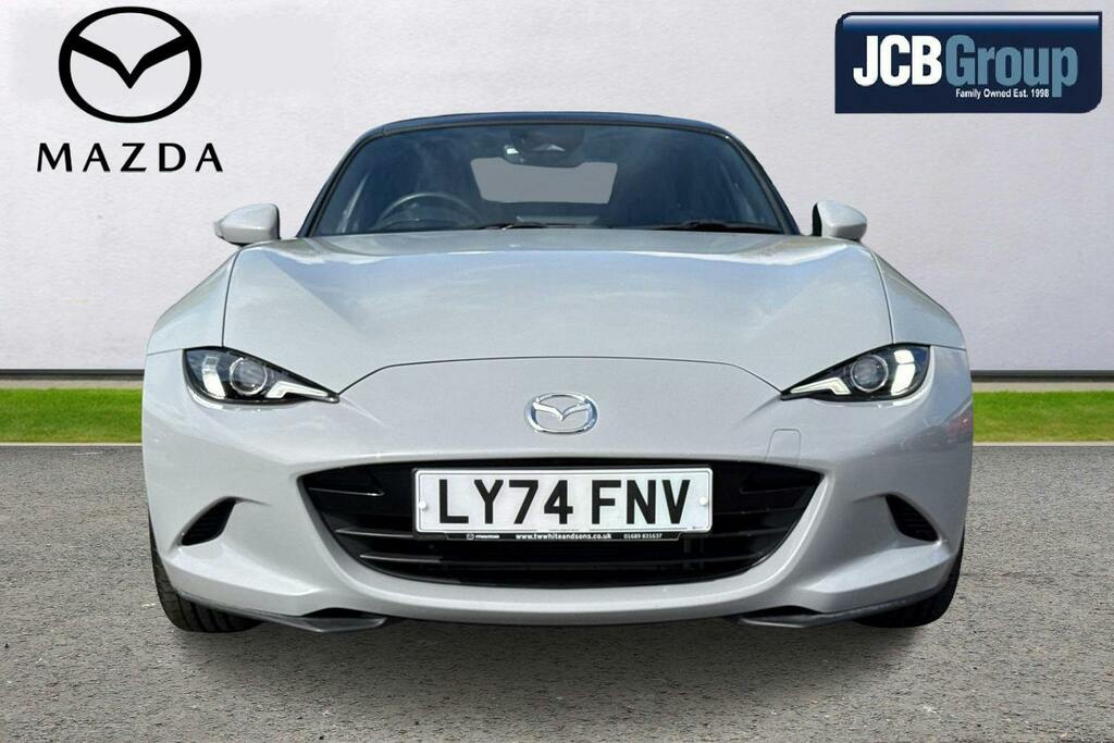 Mazda MX-5 Exclusive-line Red #8