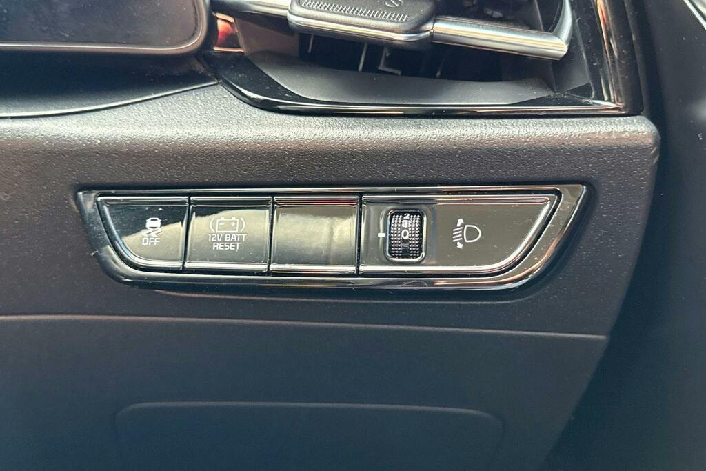 Kia Niro 2 Black #23
